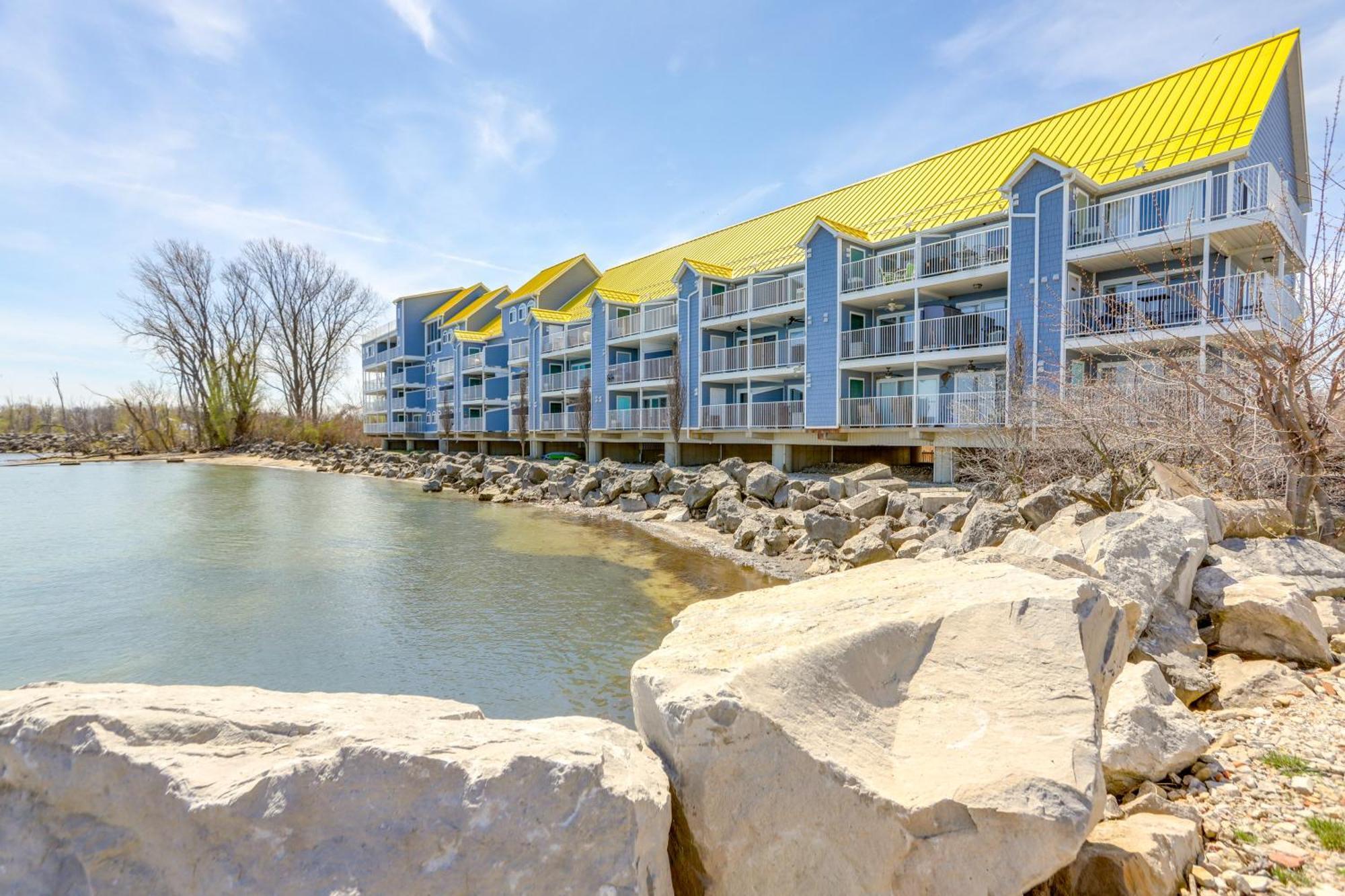 Cozy Lakefront Middle Bass Retreat With Balcony Put-in-Bay Dış mekan fotoğraf
